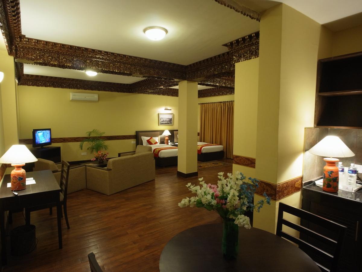 Hotel Tibet International Katmandú Habitación foto