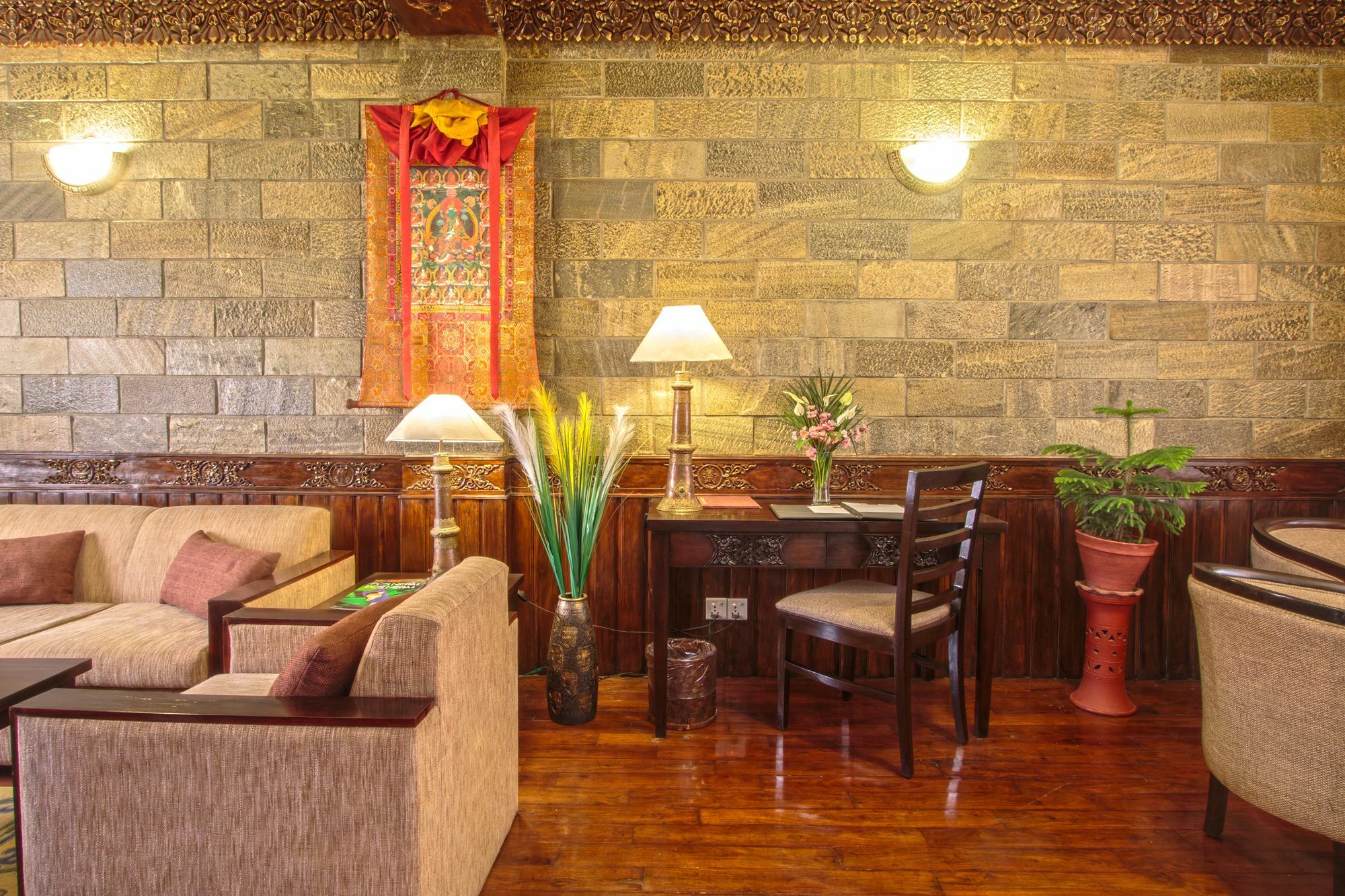 Hotel Tibet International Katmandú Exterior foto