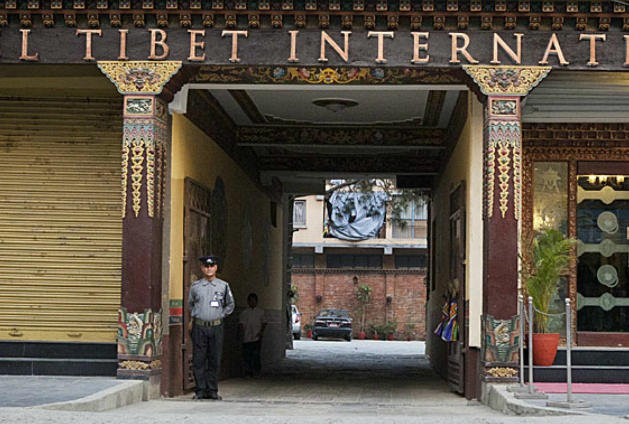 Hotel Tibet International Katmandú Exterior foto